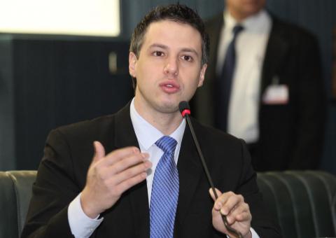 Deputado Arthur Bisneto diz que o Amazonas precisa ter novo modelo econômico